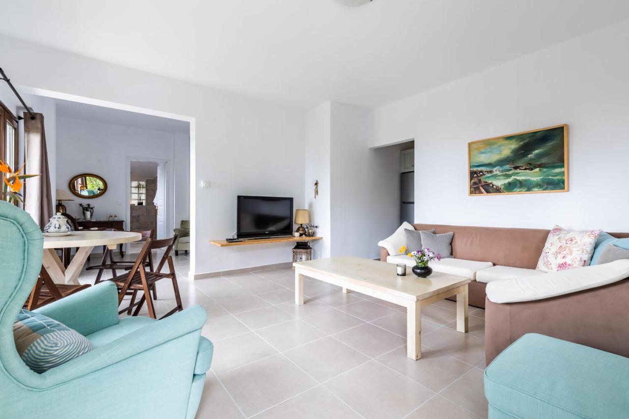 Oikia Guesthouse Στάφυλος Εξωτερικό φωτογραφία