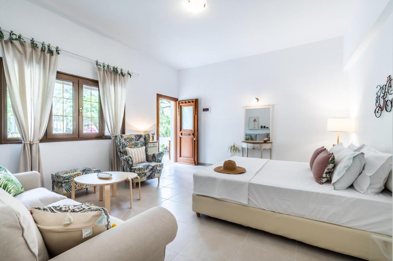 Oikia Guesthouse Στάφυλος Εξωτερικό φωτογραφία